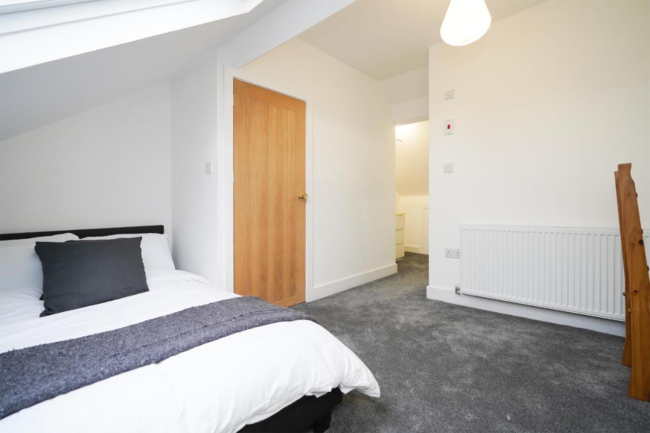 Charlotte House, Entire Private House, Close To City Centre, Wifi Sheffield Esterno foto